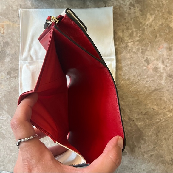 MCM Patricia Tri-fold Wallet - Picture 7 of 8